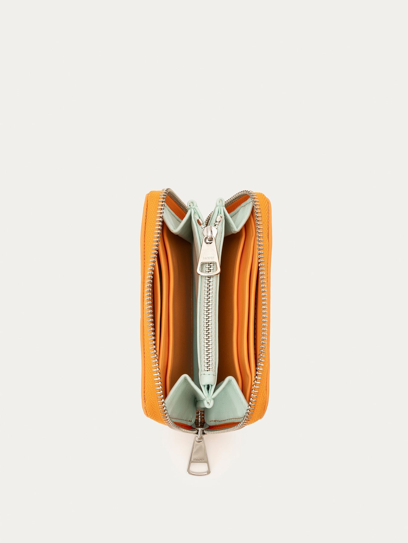 CARTERA PIEL NARANJA