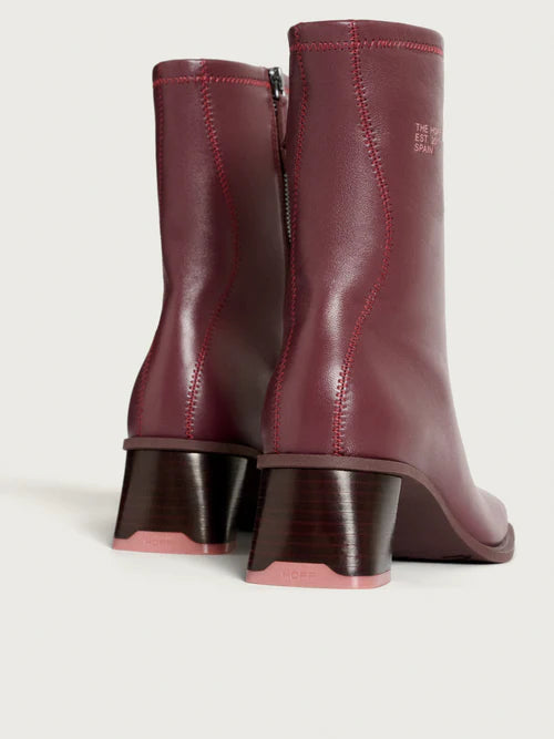 BOTA TACÓN DATE BURDEOS