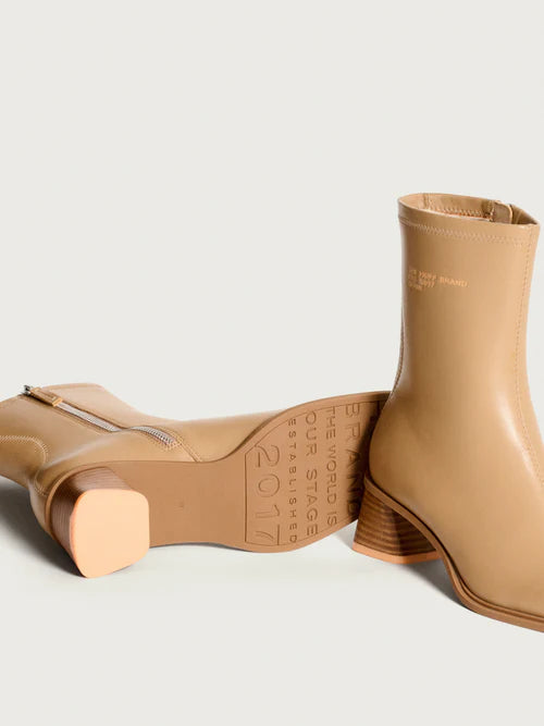 BOTA TACÓN DATE BEIGE