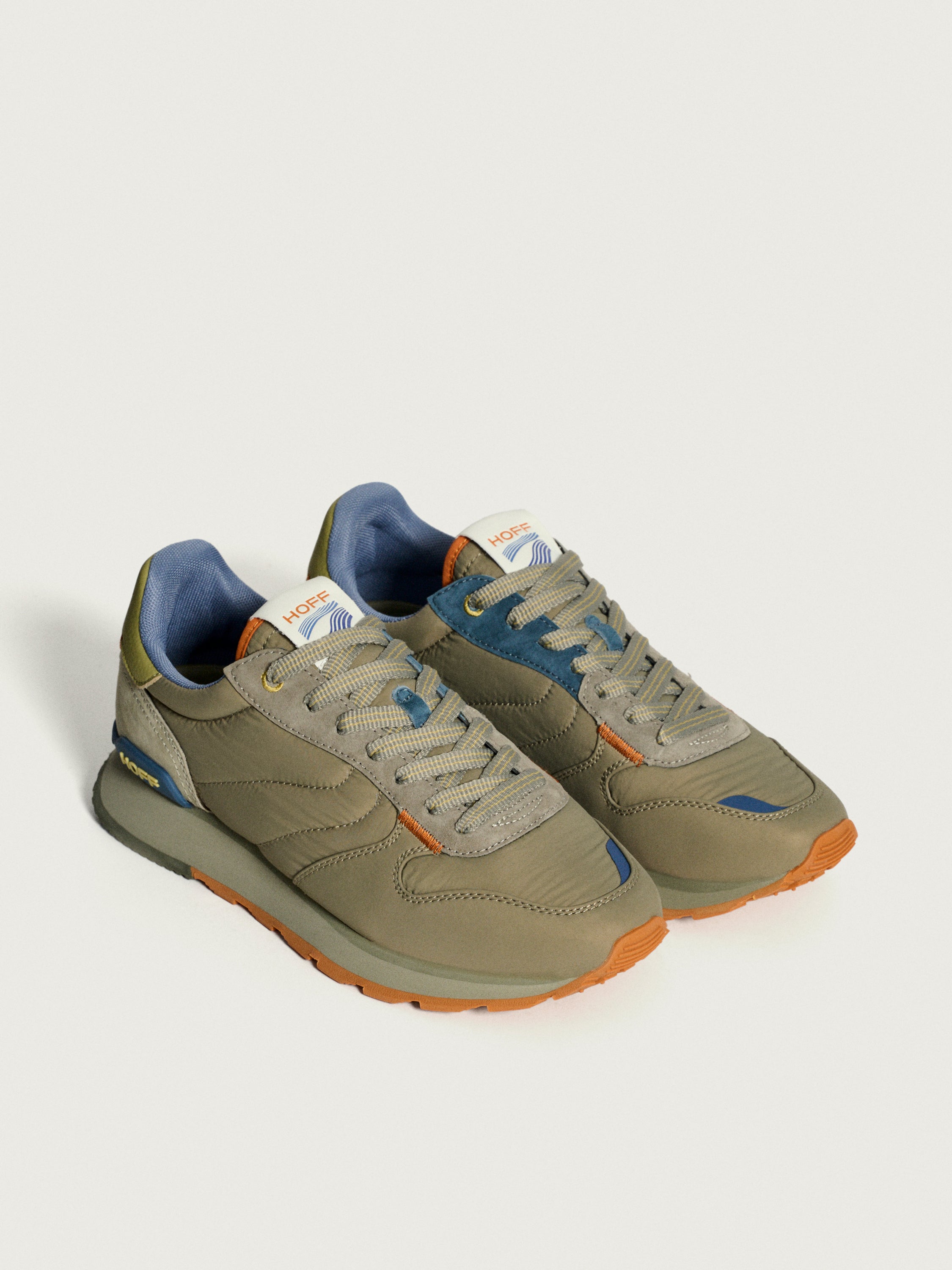 TRACK & FIELD KHAKI