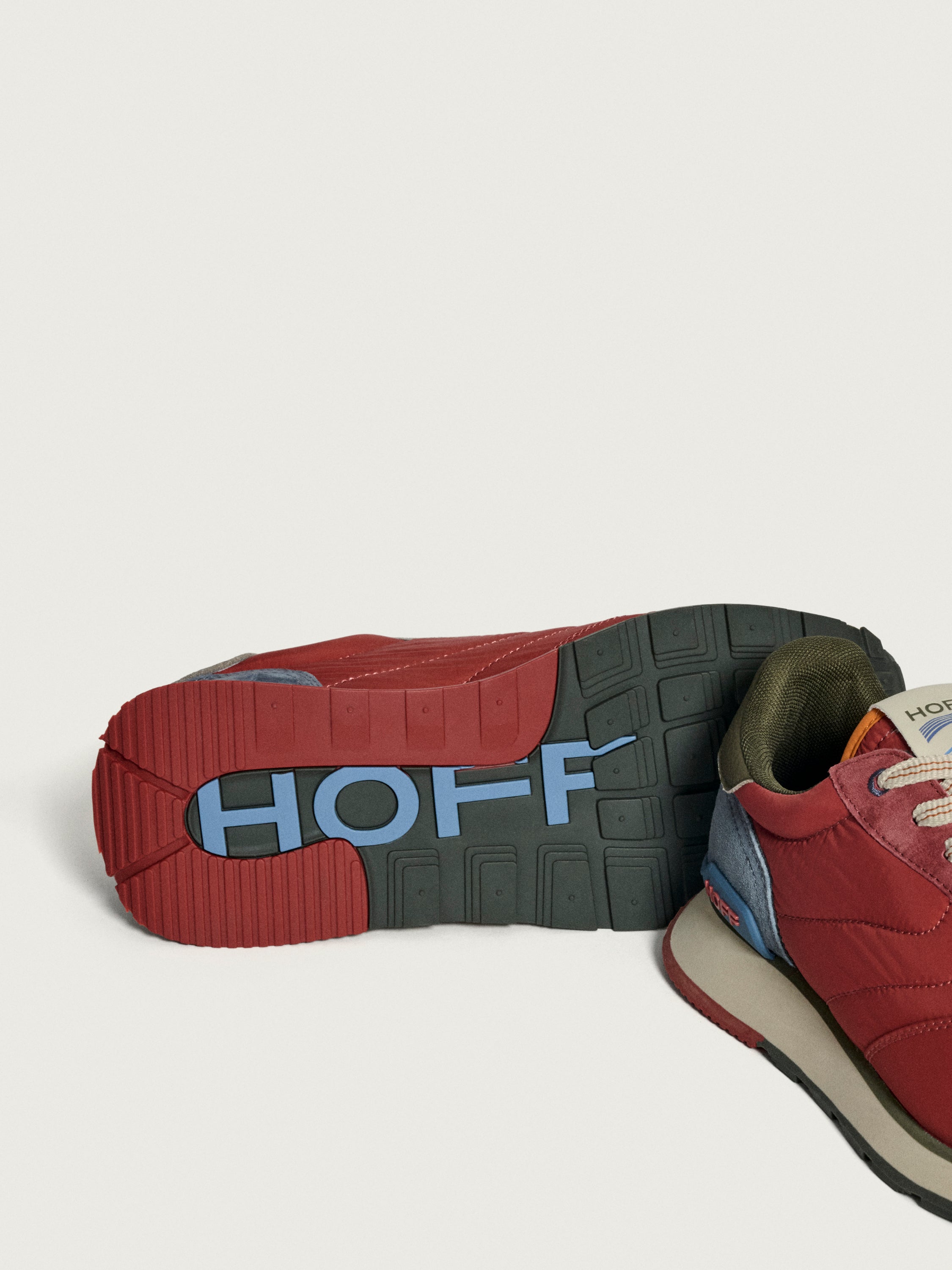 TRACK & FIELD BURGUN